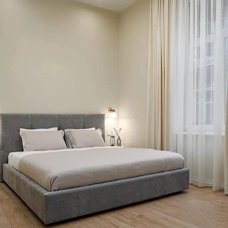 Doroshenko 3 Apartment